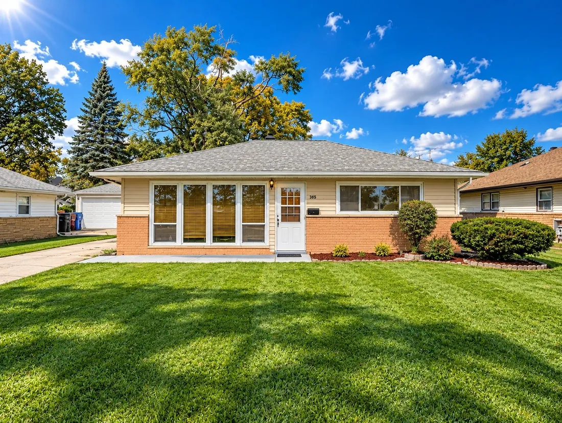 306 Sauganash St, Park Forest, IL – 4-bed single-family home for sale