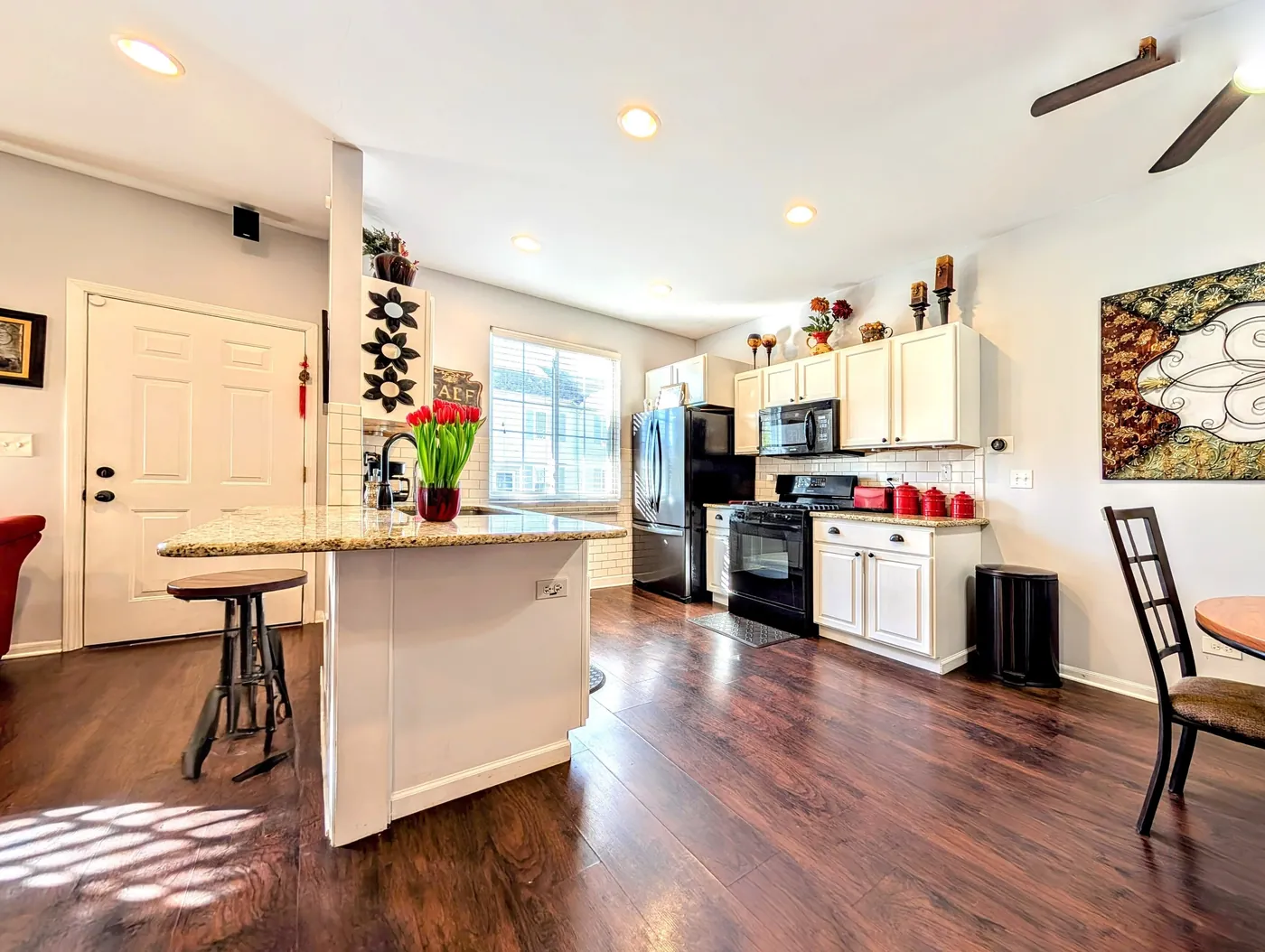 Illustration for: Featured Listing, 1511 Azalea Cir Unit 1511, Romeoville, IL 60446