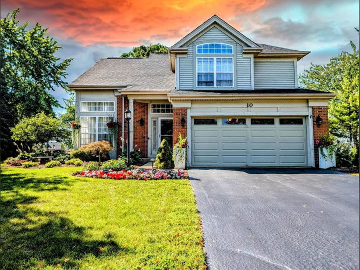 Cover image for the article: Just Sold And Closed This Beauty!