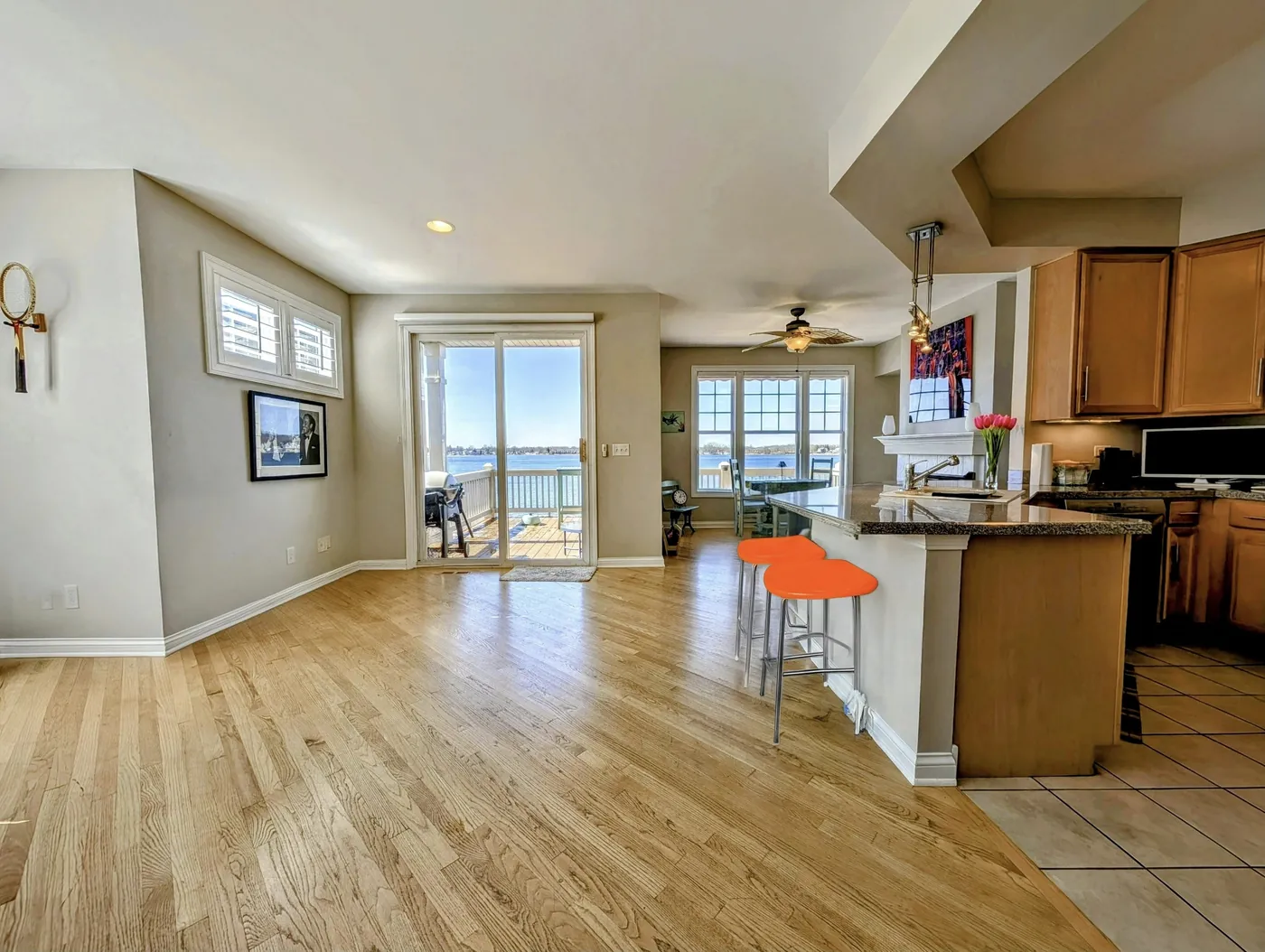 Illustration for: New Listing: 405 Lake Ave Unit C, Wauconda, IL 60084
