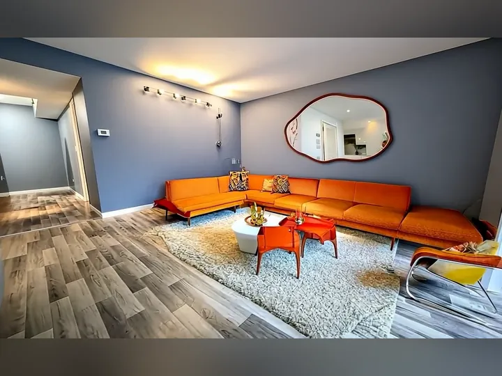 Cover image for the article: New Listing, 9705 Bianco Ter Unit B, Des Plaines, IL 60016
